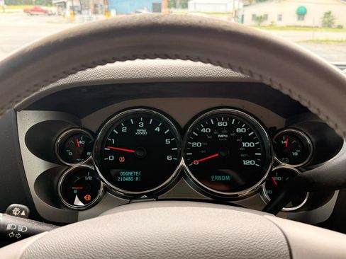 Used 2009 GMC Sierra 1500 SLE w/ Power Pack Plus RWD image 15