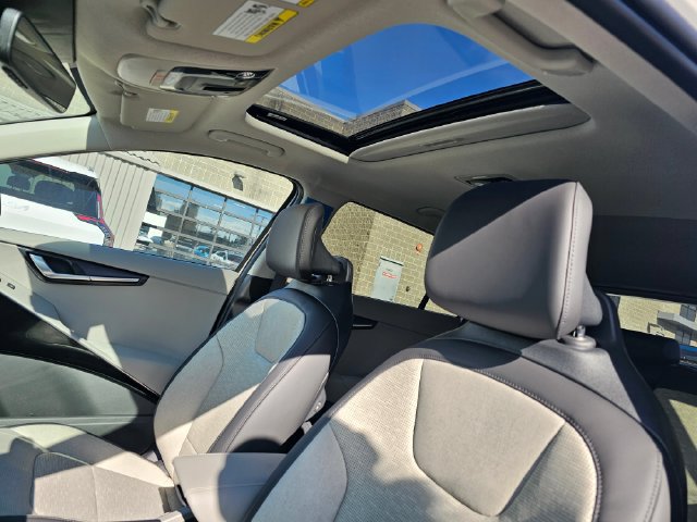New 2026 Kia Niro Wave w/ Wave Preserve Package FWD image 21