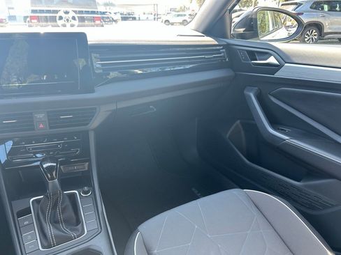 New 2026 Volkswagen Jetta Sport FWD image 11