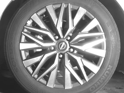 Used 2025 Nissan Altima 2.5 SV FWD image 12