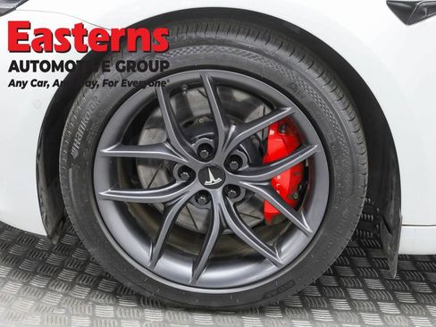 Used 2019 Tesla Model 3 Performance image 29