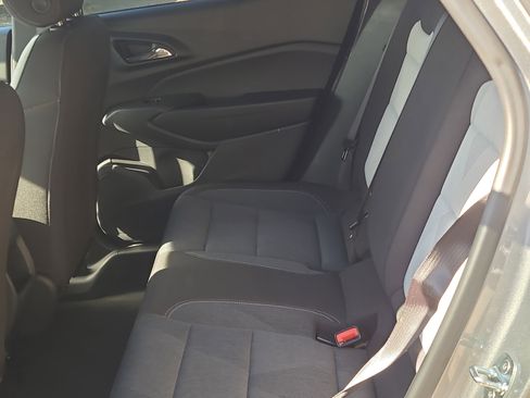 Used 2024 Chevrolet Trax RS image 28