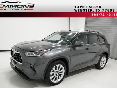 Used 2022 Toyota Highlander Limited
