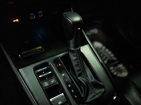 Used 2025 Honda CR-V EX-L image 21