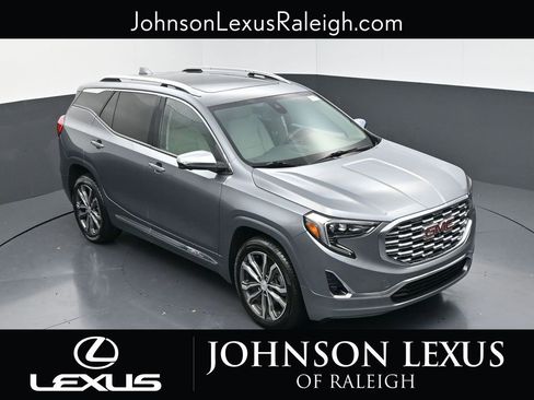 Used 2020 GMC Terrain Denali w/ Denali Premium Package image 23