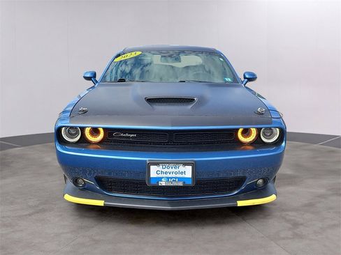 Used 2023 Dodge Challenger R/T w/ T/A Package image 2