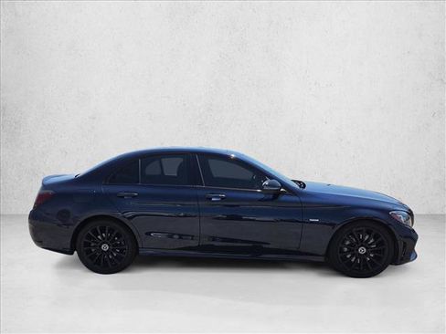 Used 2021 Mercedes-Benz C 300 Sedan image 4