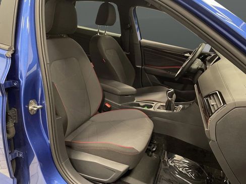 Used 2024 Volkswagen Jetta GLI 40th Anniversary Edition image 29