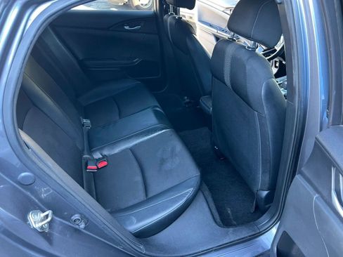 Used 2019 Honda Civic Sport image 10