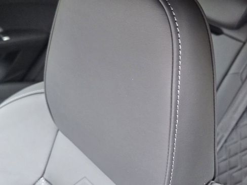 New 2025 Audi SQ5 Premium Plus image 18