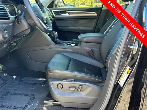Used 2023 Volkswagen Atlas SEL image 9