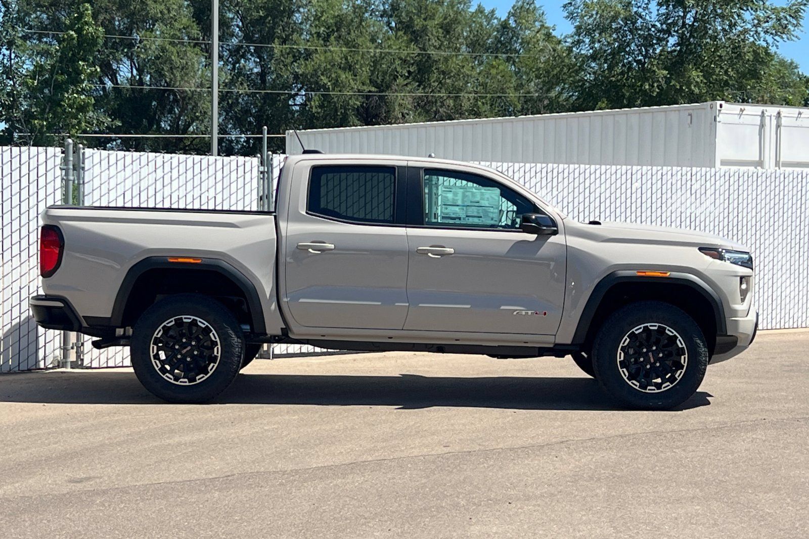 New 2026 GMC Canyon AT4 w/ Technology Plus Package AWD/4WD image 3