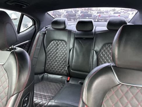 Used 2019 Genesis G70 2.0T Advanced w/ Sport Package image 5