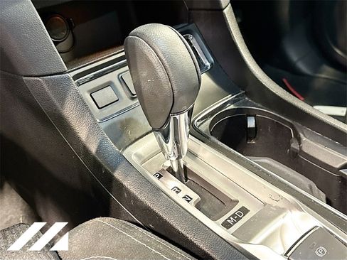 Certified 2023 Subaru Ascent Premium w/ Convenience Package image 18