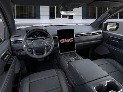 New 2025 GMC Sierra EV Denali image 15