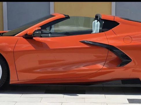 Used 2021 Chevrolet Corvette Stingray Coupe w/ 1LT RWD image 4