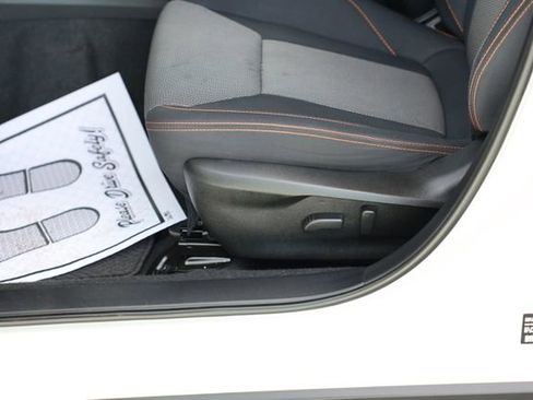 Certified 2023 Subaru Crosstrek 2.0i Premium image 14