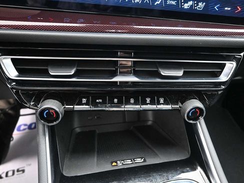 Used 2024 Chevrolet Traverse RS w/ LPO, Floor Liner Package AWD/4WD image 15