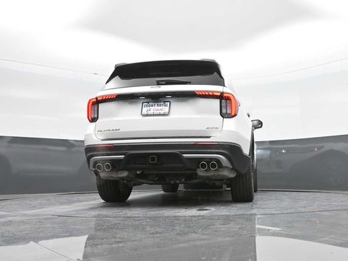Used 2025 Ford Explorer Platinum w/ Ultimate Package image 77