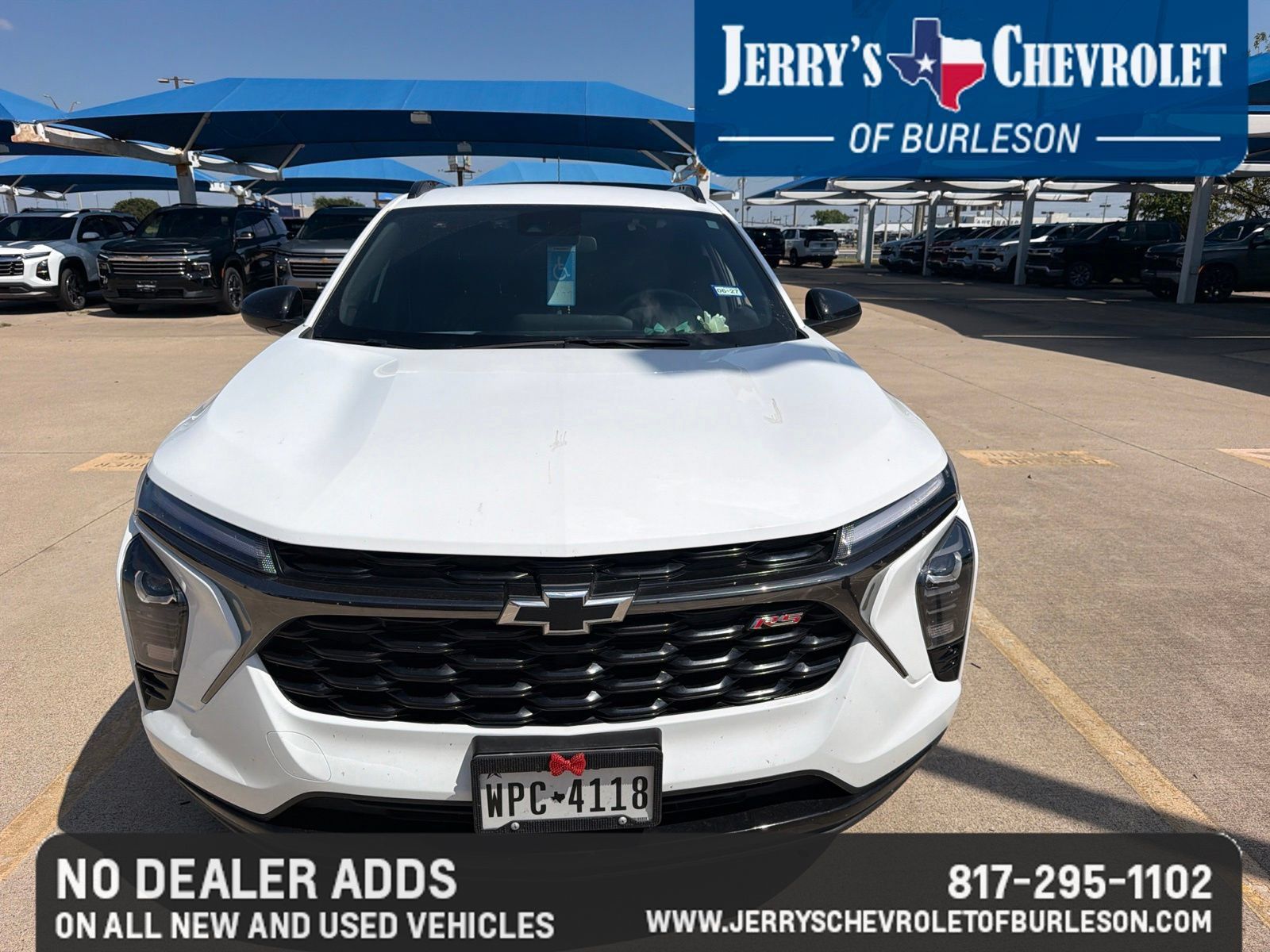 Used 2025 Chevrolet Trax RS w/ Driver Confidence Package FWD image 2