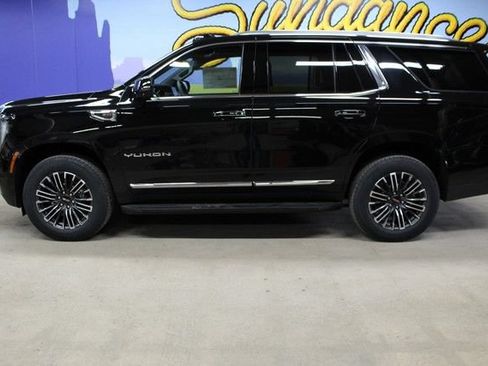 New 2026 GMC Yukon Elevation w/ Elevation Premium Package AWD/4WD image 8