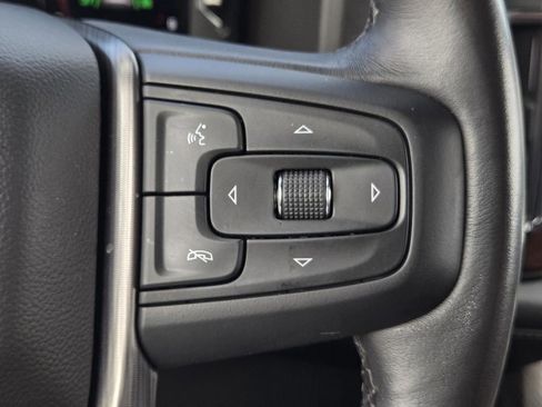 Used 2023 GMC Yukon XL Denali Ultimate image 13