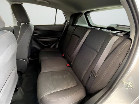 Used 2020 Chevrolet Trax LS w/ Tint and Cruise Package AWD/4WD image 19