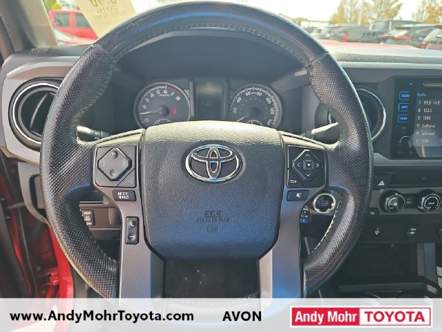 Used 2016 Toyota Tacoma TRD Sport w/ Towing Package AWD/4WD image 12