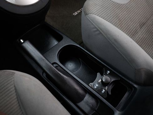 Used 2012 Nissan Sentra 2.0 S image 35