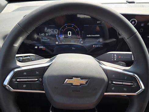 New 2026 Chevrolet Equinox LT w/ Convenience Package II image 14