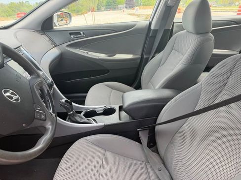 Used 2011 Hyundai Sonata GLS FWD image 7