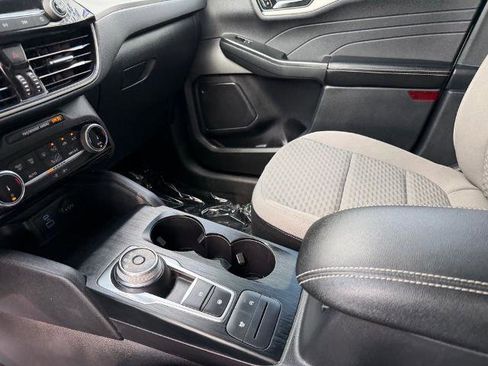 Certified 2022 Ford Escape SE w/ Convenience Package FWD image 15