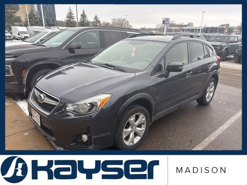 Used 2017 Subaru Crosstrek 2.0i Limited w/ Popular Package #2 image 2
