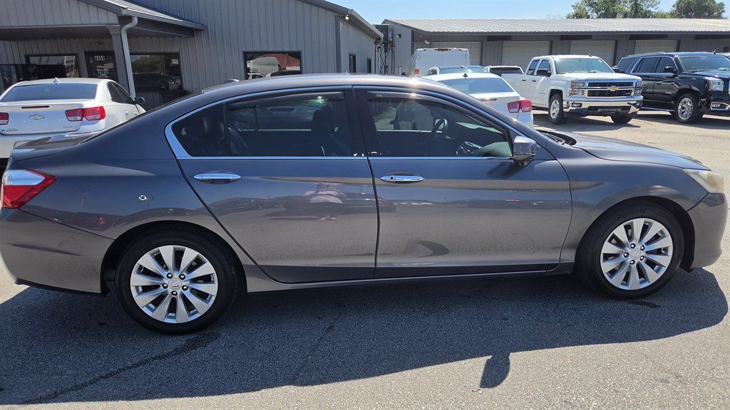 Used 2015 Honda Accord EX-L image 3