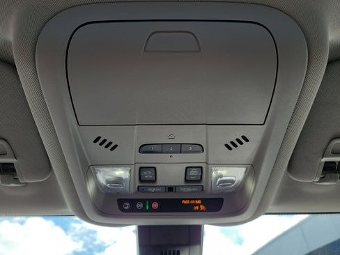 Used 2023 GMC Terrain AT4 w/ Infotainment Package II image 31