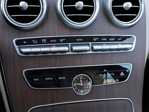 Used 2020 Mercedes-Benz C 300 4MATIC Sedan image 27