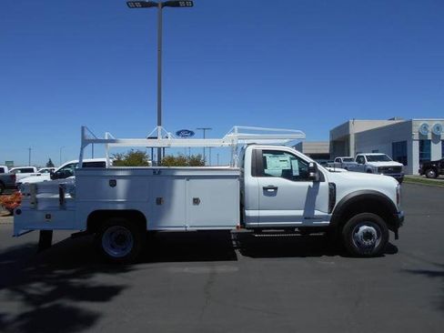 Used 2024 Ford F550 4x4 Regular Cab Super Duty image 23