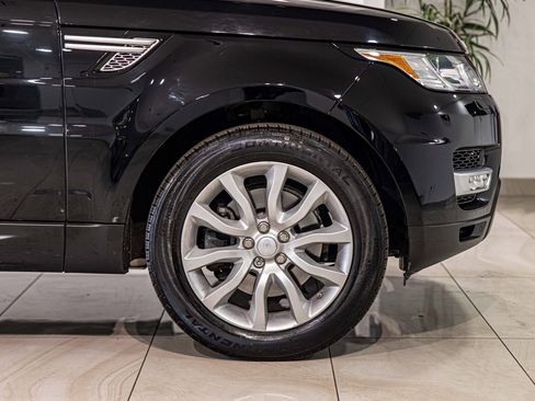 Used 2017 Land Rover Range Rover Sport HSE image 10