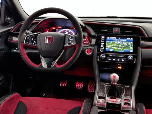 Used 2020 Honda Civic Type R image 31