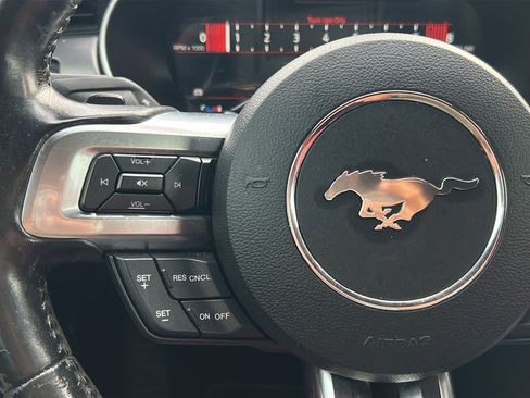 Used 2019 Ford Mustang GT Premium w/ Equipment Group 401A RWD image 28