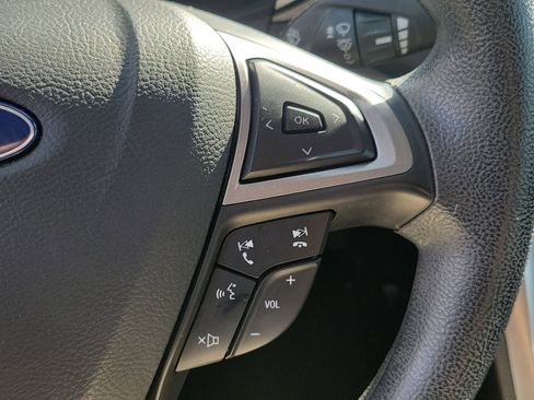 Used 2019 Ford Fusion SE image 23