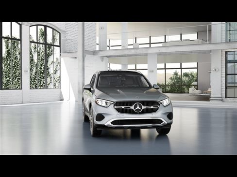 Certified 2026 Mercedes-Benz GLC 300 4MATIC image 3