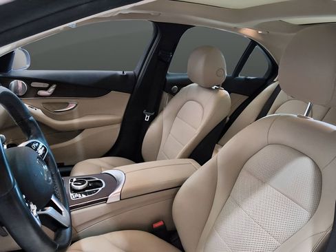 Used 2021 Mercedes-Benz C 300 4MATIC Sedan image 15