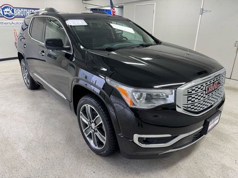 Used 2019 GMC Acadia Denali w/ Technology Package AWD/4WD image 12
