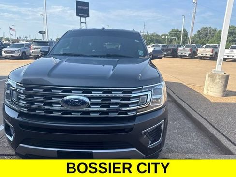 Used 2019 Ford Expedition Max Limited RWD image 2