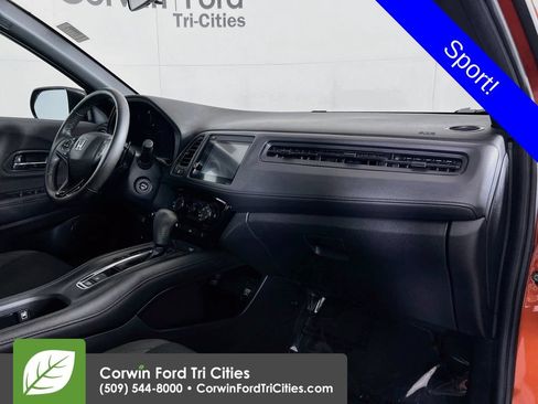 Used 2020 Honda HR-V Sport image 27