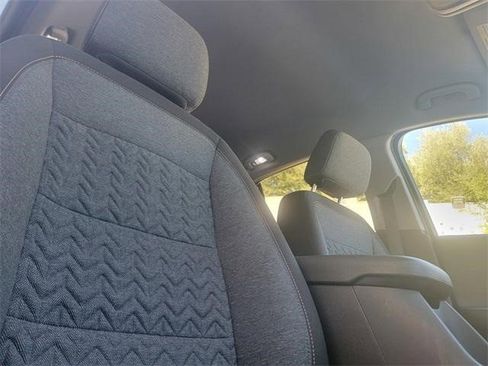 Certified 2023 Chevrolet Equinox LT w/ Driver Convenience Package image 26