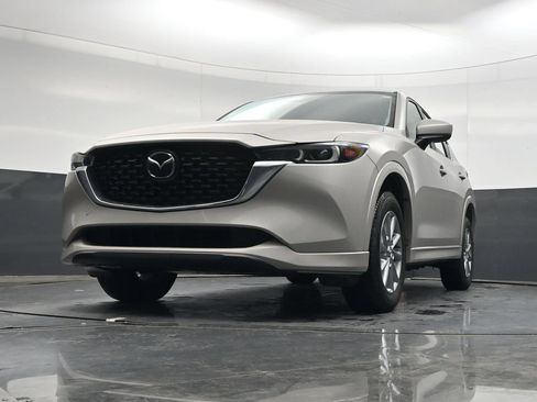 Used 2025 MAZDA CX-5 AWD 2.5 S w/ Preferred Package image 48