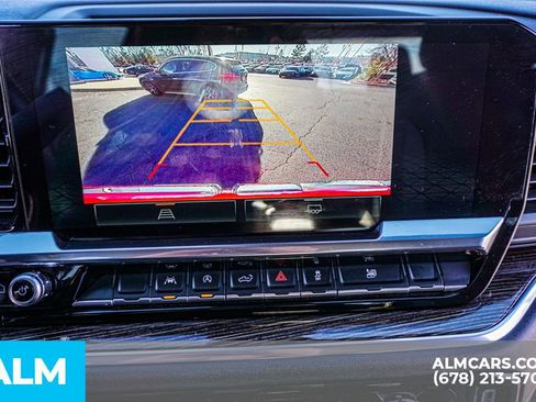 Used 2023 GMC Sierra 1500 Elevation image 37