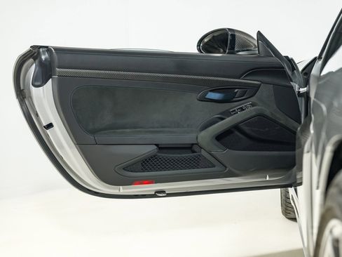 Used 2024 Porsche 718 Cayman GT4 RS w/ Weissach Package image 16